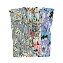 Load image into Gallery viewer, Blue Florals