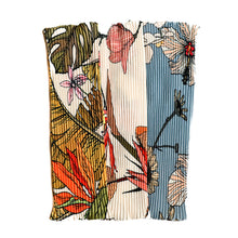 Load image into Gallery viewer, Exotic Floral Headbands