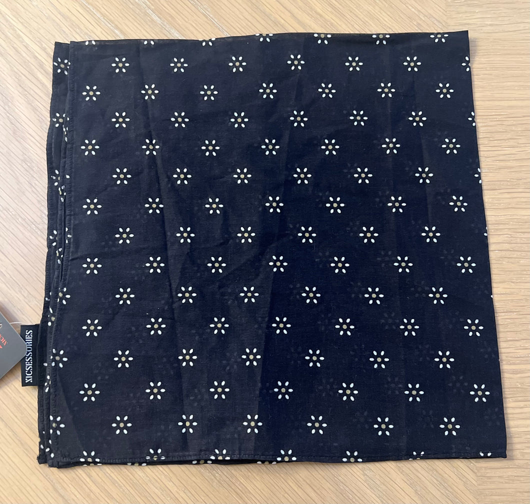Black Dainty Floral Bandana