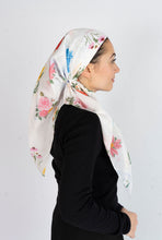 Load image into Gallery viewer, Petite Postage Scarf (Square Scarf + Pretied)