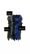 Load image into Gallery viewer, Solid Headscarves FW26(Pretied w/ grip, open back Pretied w/ grip, square w/ non visible grip)