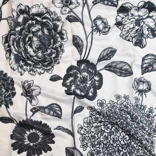 Black + White Floral Toile Tichel (Square, Square w/ non visible grip, Pretied w/ grip, 2 in 1 Pretied w/ grip)